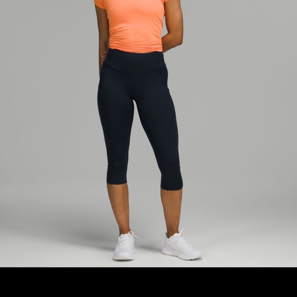 Lululemon Fast and Free Cropped Leggings - Picture 1 of 1